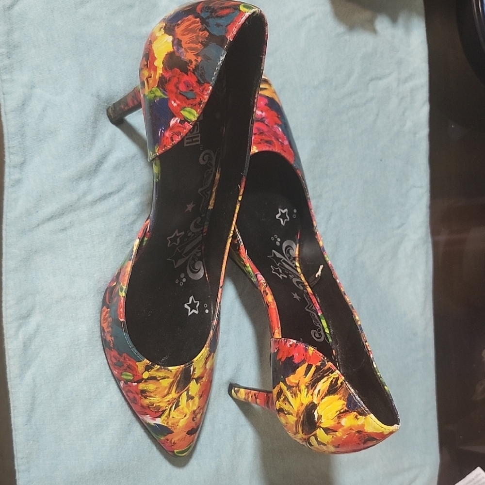 Brash Red and Orange Heels with Artistic Flair